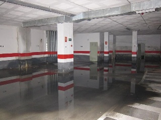 Plazas de garaje en C/ Orson Wells 10