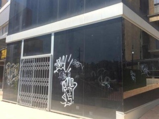 Local en Plaza Marta Mata 2