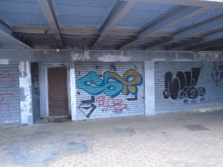 Local en Plaza Marta Mata 13