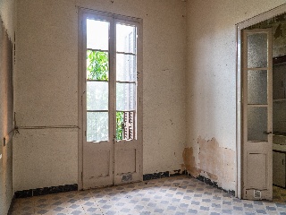 Edificio situado en Manlleu 2