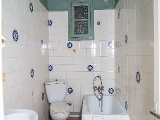 Edificio situado en Manlleu 8