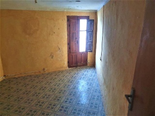 Chalet Adosado situado en Costur 14