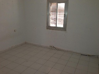 Piso en C/ Pins, El Hospitalet de Llobregat (Barcelona) 2