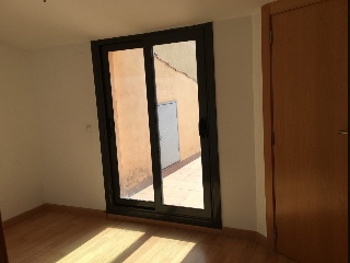 05238-0002 7