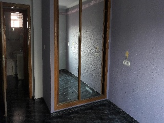 05840-0001 6