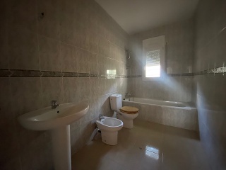 05847-0001 10