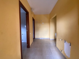 05847-0001 16