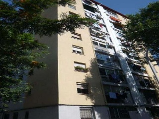 Piso en venta en Badalona de 64  m²