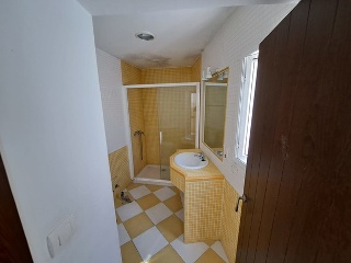 19670-0001 16