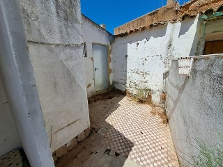 19670-0001 17