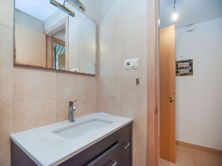 Pisos en C/ Riera, Canovelles (Barcelona) 19