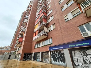 Local situado en Hospitalet de Llobregat - Barcelona 2