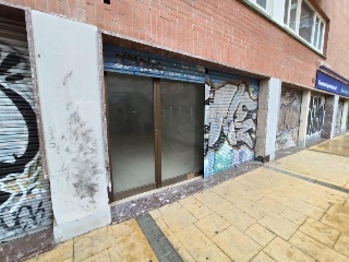 Local situado en Hospitalet de Llobregat - Barcelona 3