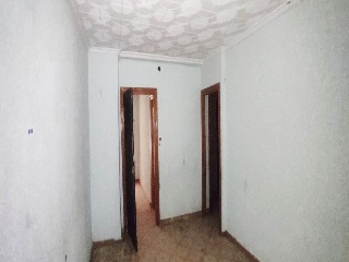 01904-0001 4