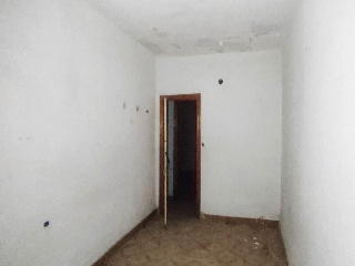 01904-0001 6