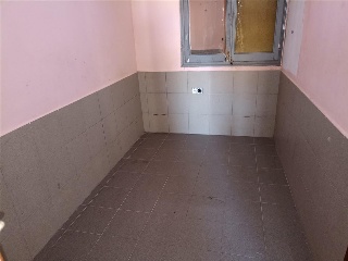 01907-0001 4