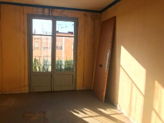 01907-0001 12