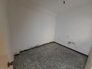 05812-0001 2