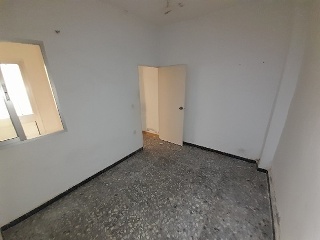 05812-0001 6