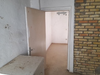 05812-0001 21