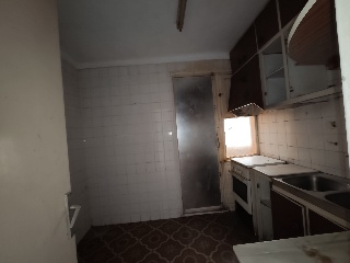 06517-0001 4