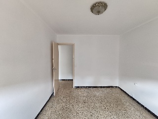 06517-0001 15