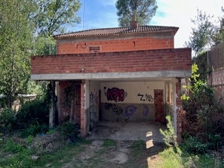 06470-0001 4