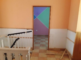 08468-0001 11