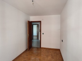 Piso en Cacabelos 8