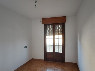 Piso en Cacabelos 12