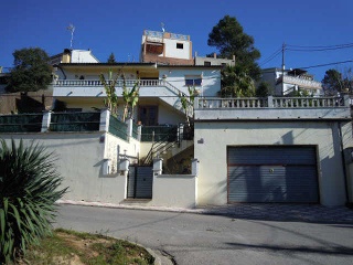 03820-0001 2