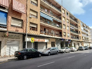 Local en venta en Gandia de 142  m²