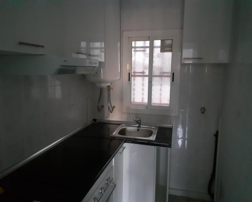 Piso en C/ Sant Sebastia, Ripollet (Barcelona)