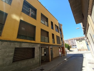 Pisos y garajes en Tárrega (Lleida) 5