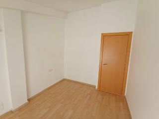 Pisos y garajes en Tárrega (Lleida) 19