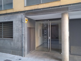 Pisos y garajes en Tárrega (Lleida) 28