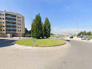 02389-0001 3