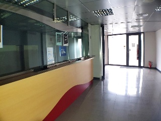 01296-0001 4