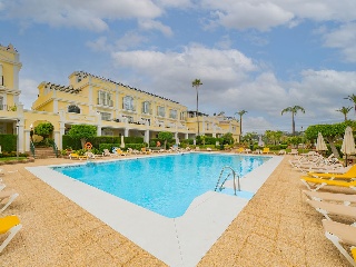 Dúplex en Marbella (Málaga) 24