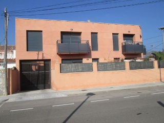 Garaje en venta en Mont-roig Del Camp de 13  m²