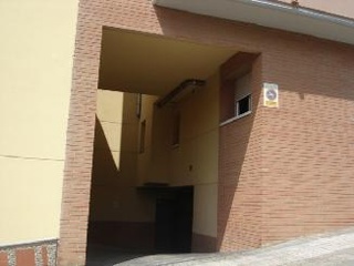12142-0001 2