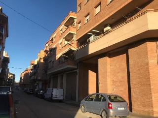 16099-0001 4
