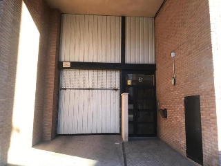 16099-0001 5