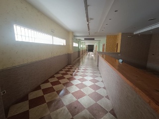 Locales en Chiclana de la Frontera , Cádiz 12
