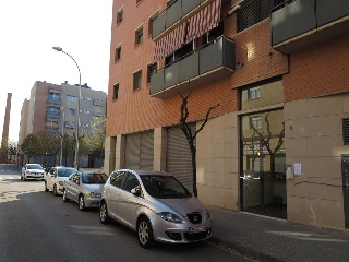 Locales comerciales en La Llagosta. Barcelona 2