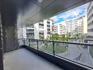 Piso en venta en Pamplona de 143  m²
