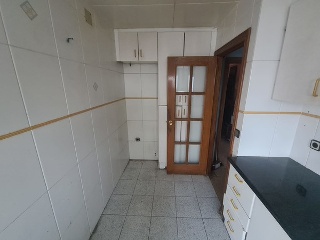 Piso con trastero en C/ Hortensia 20