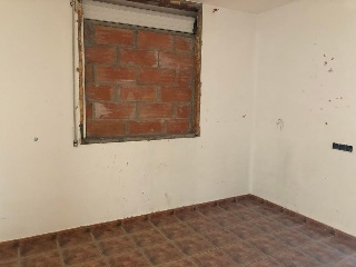 09892-0001 7