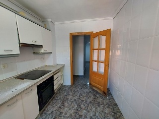 09946-0001 7