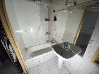 04609-0001 11